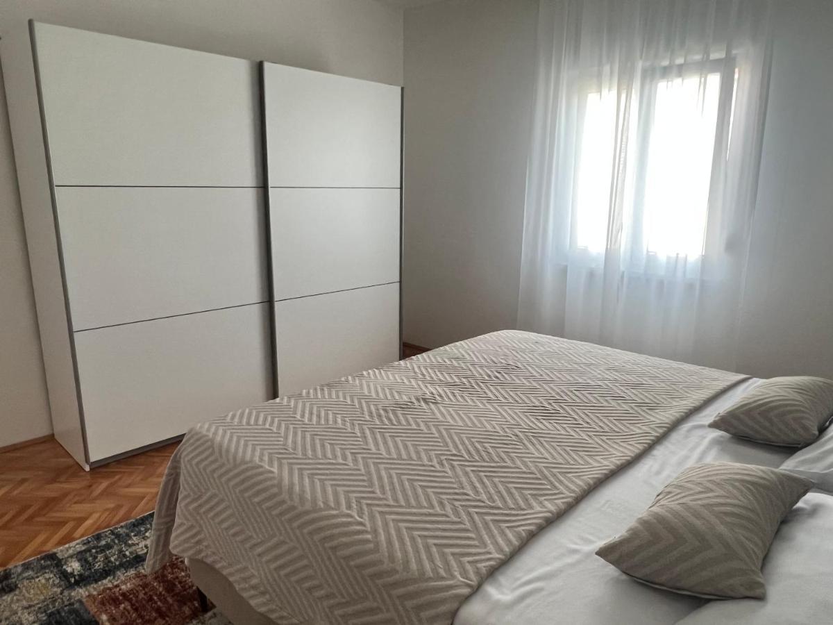 Apartments Javorska Kaštela Esterno foto
