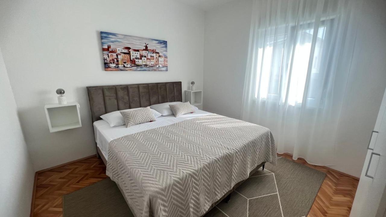 Apartments Javorska Kaštela Esterno foto