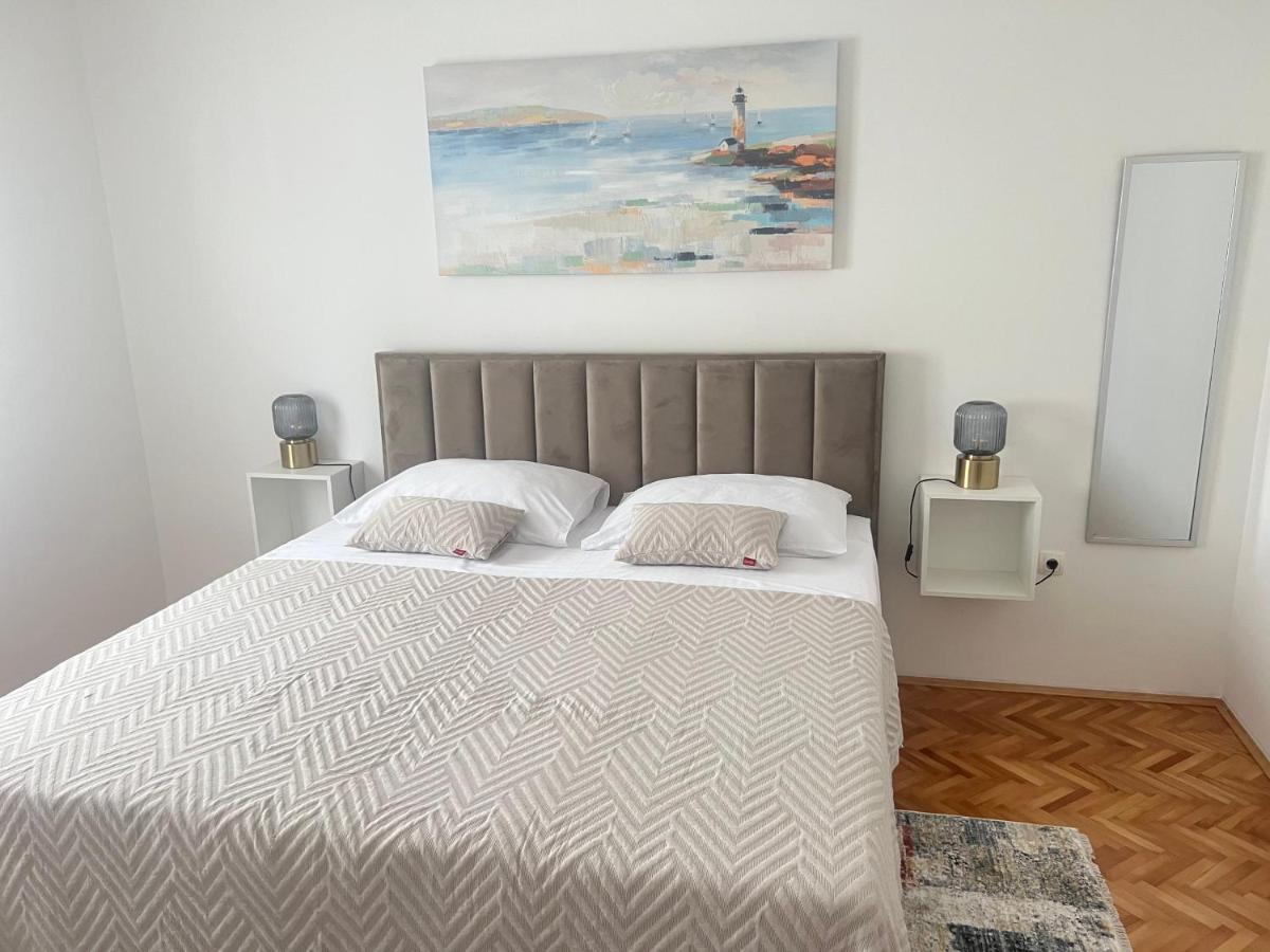 Apartments Javorska Kaštela Esterno foto